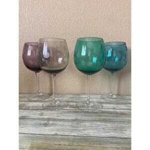 Marquis by Waterford Colored Polka Dot Wine Glasses – Set of 4 Balloon Goblets